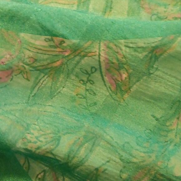 Ryan Michelle Elegant Green Dress. Romcom. Coquette. - Picture 12 of 13